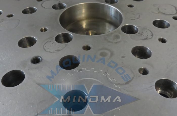 Reconstrucción de Moldes en Maquinados CNC